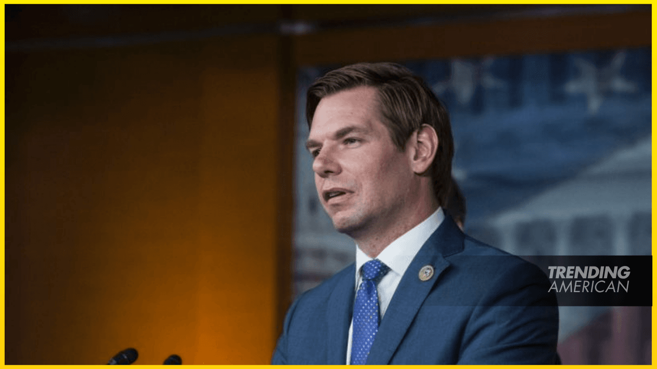 Lawmaker Defies Trump’s Political Pressure: ‘I Won’t Back Down’