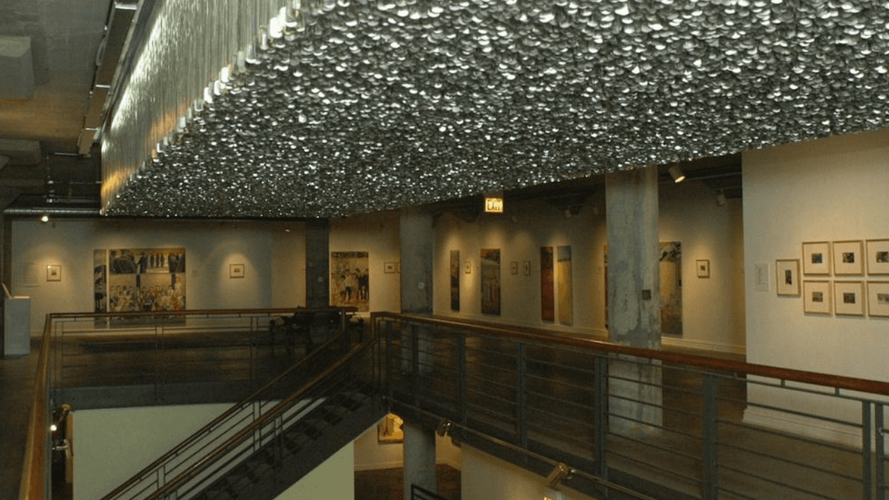 58,307 Dog Tags Hang From a Ceiling in Chicago. Each One Represents a Life Lost in Vietnam