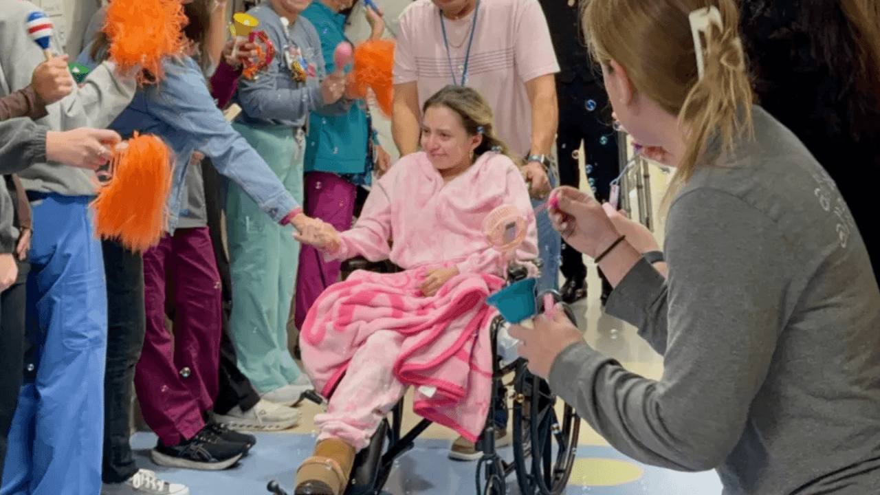 Florida Teen Undergoes Life Saving Surgery After Rare Leg Tumor Grew to 174 Pounds