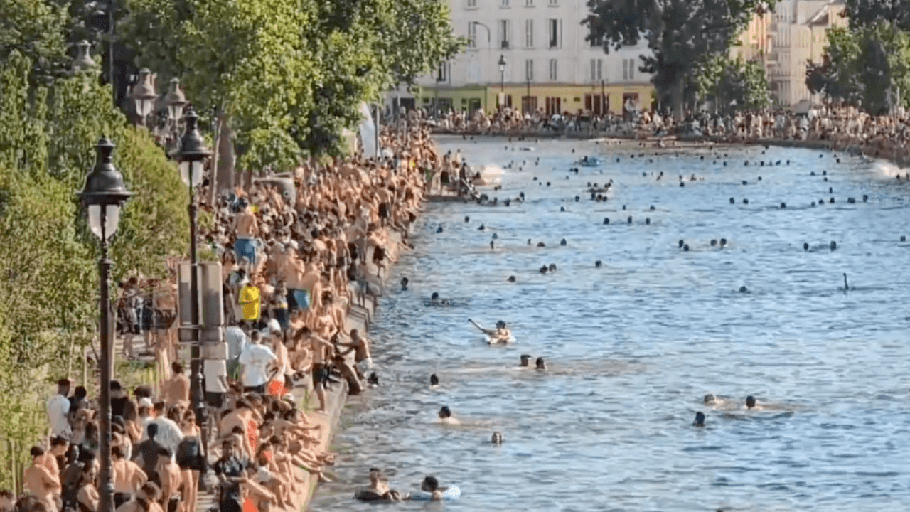 Paris Opens Canal Saint-Martin Swimming Area Early as Heatwave Intensifies