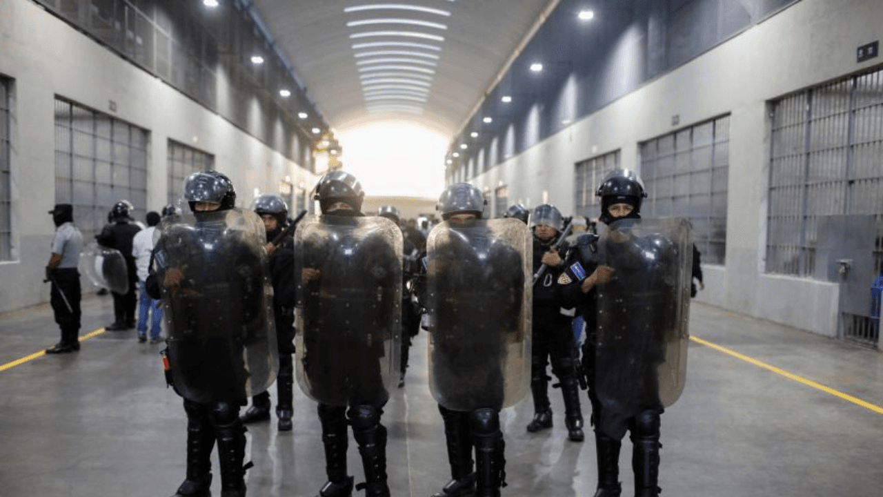 Trump Promotes El Salvador’s CECOT Prison as Deportations Face Human Rights Scrutiny