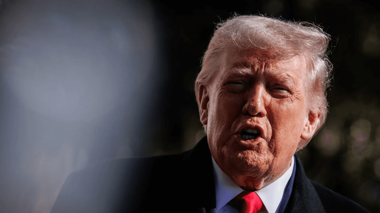 Trump Orders Release of UFO and Alien Files From Federal Agencies
