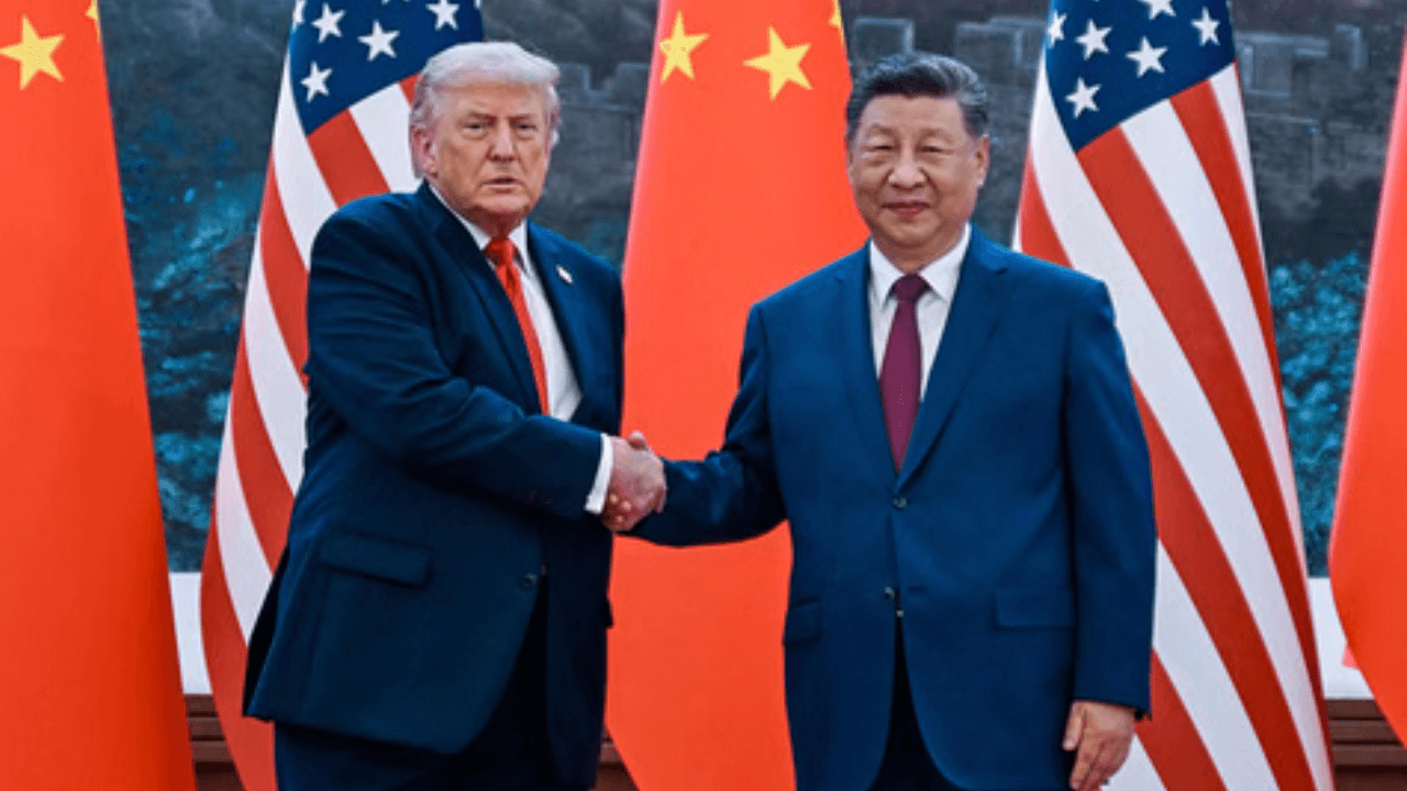 Trump Praises Xi in Beijing and Says US and China Will Have a “Fantastic Future Together”