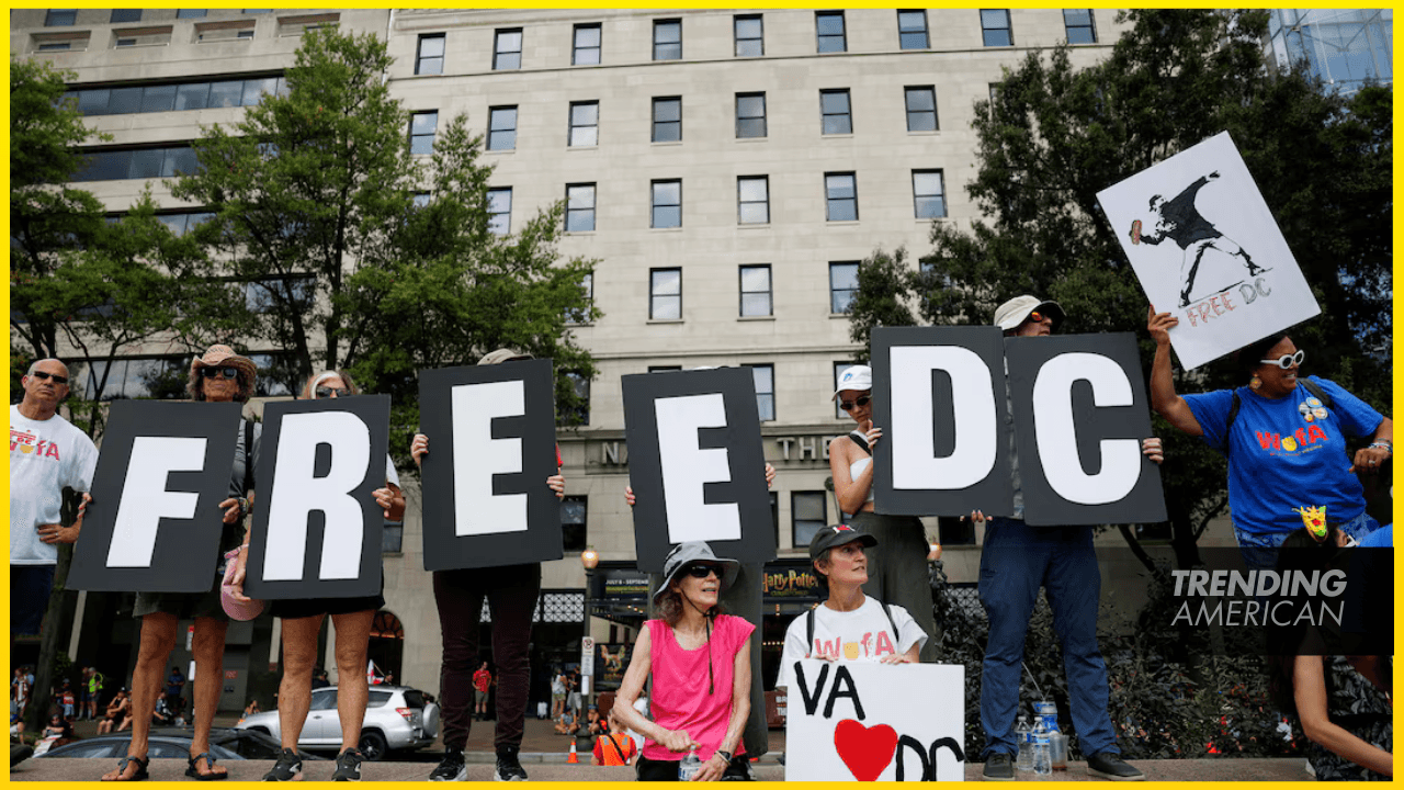 Judge Temporarily Blocks Trump’s DC Troop Deployment