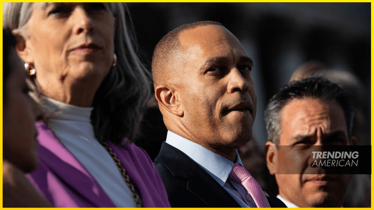 House Democrats Demand Trump to Revoke Violent Threats
