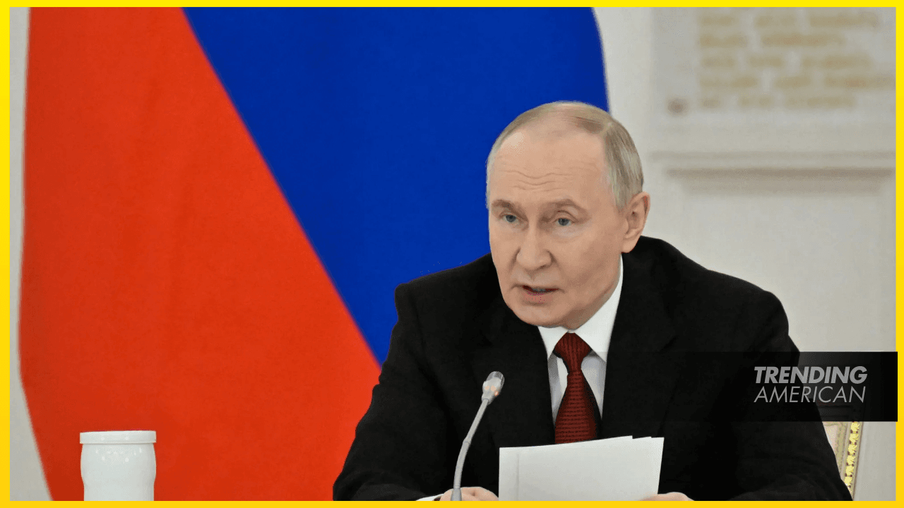 Trump Shares Editorial Critical of Putin After Talks Setback