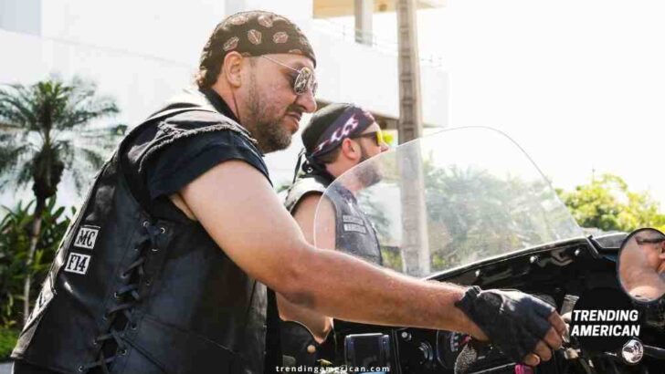 <strong>Why mens leather vest motorcycle is must be wearing attire for a biker?</strong>