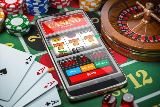 <strong>Everything You Should Know Before Moving From Land-Based Casinos To Online Casinos</strong>