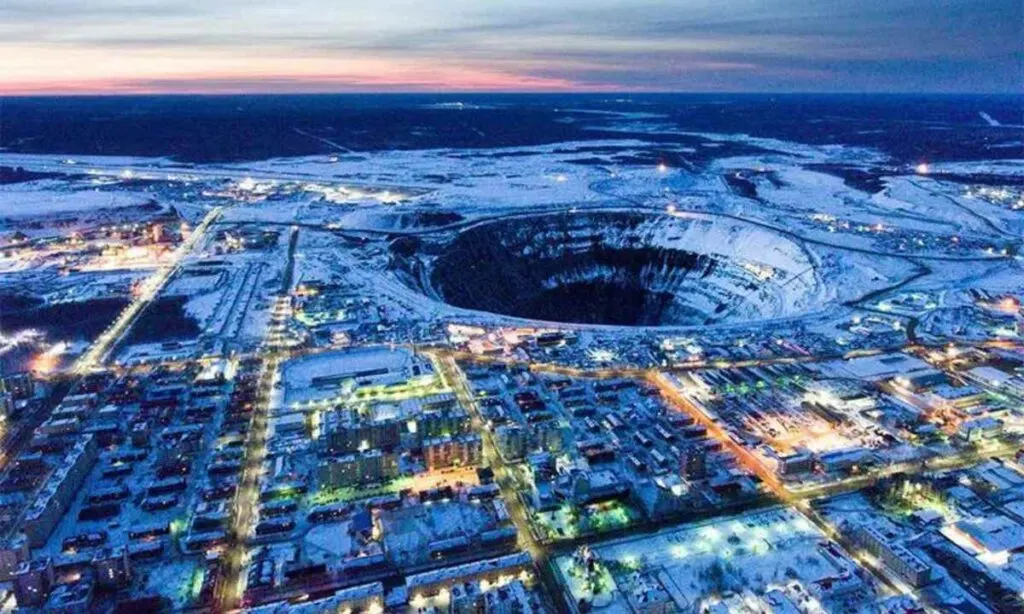 Russia's Diamond Mine 