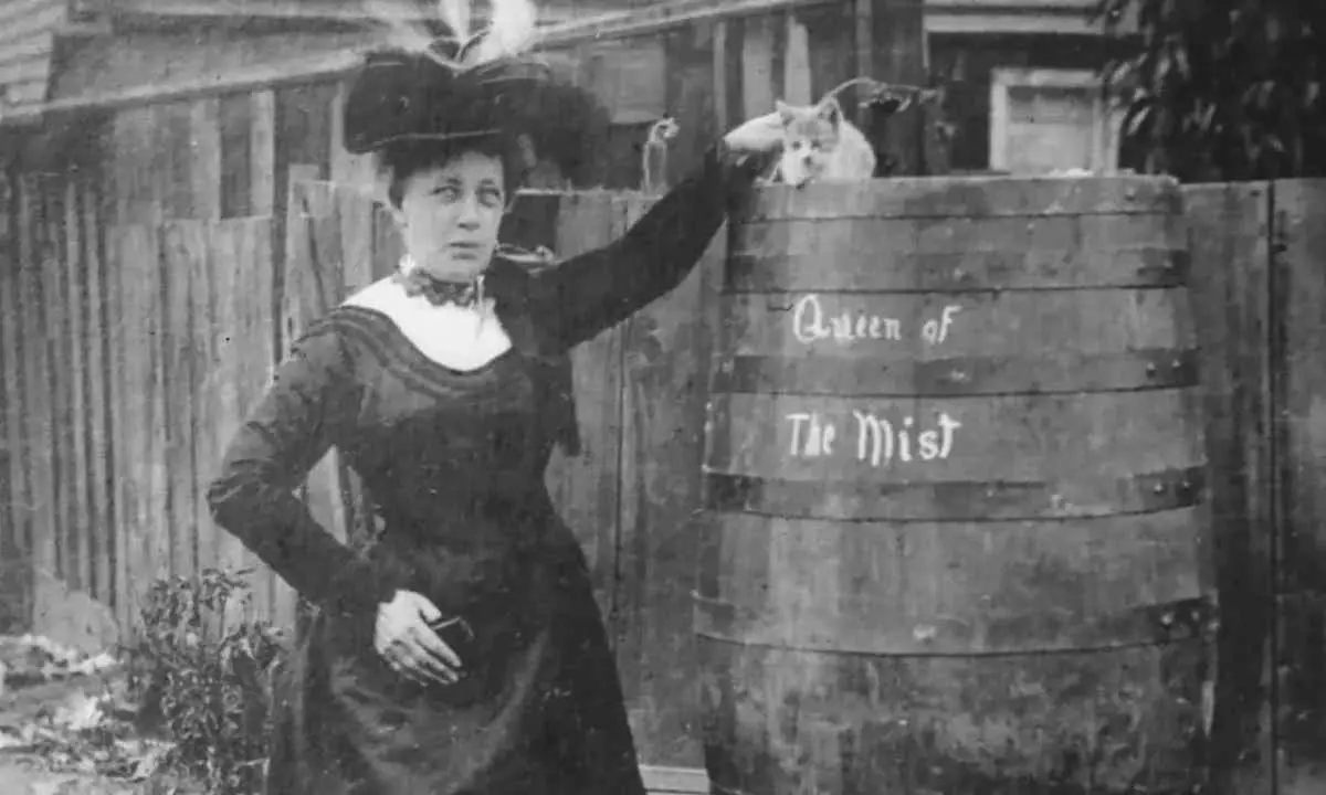 The First Person To Go Over Niagara Falls In A Barrel And Survive A Terrifying Plunge On Her Birthday!