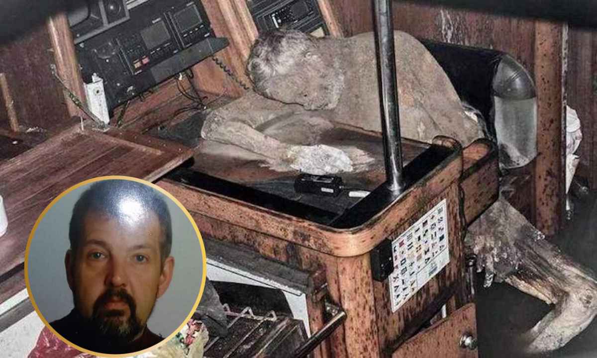 The Frozen Body of A Captain Found In A Ghost Ship Next To Him Was A Haunting Letter To His Wife!