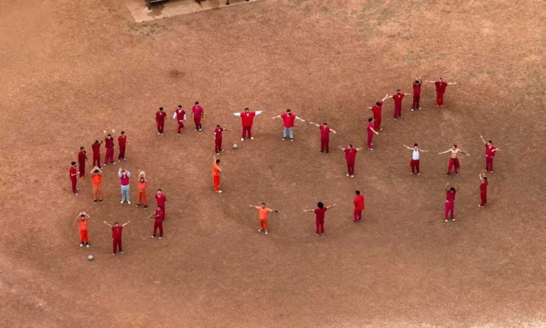 Migrants Forms A Distress “SOS” Sign In Texas Detention Center!