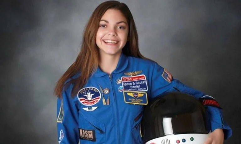 This Girl Trained To Become The First Human on Mars Since She Was Just 3 Years Old!